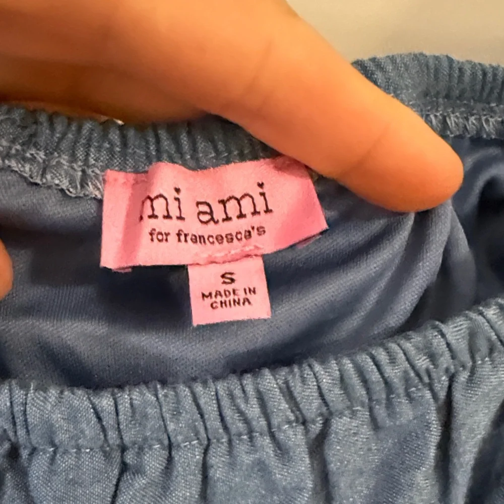 Theresa Off Shoulder Eyelet Embroidered Blouse Size S - Picture 8 of 10